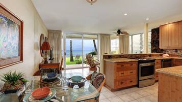 Condo, 2 Bedrooms | Private kitchen | Fridge, microwave, oven, coffee/tea maker