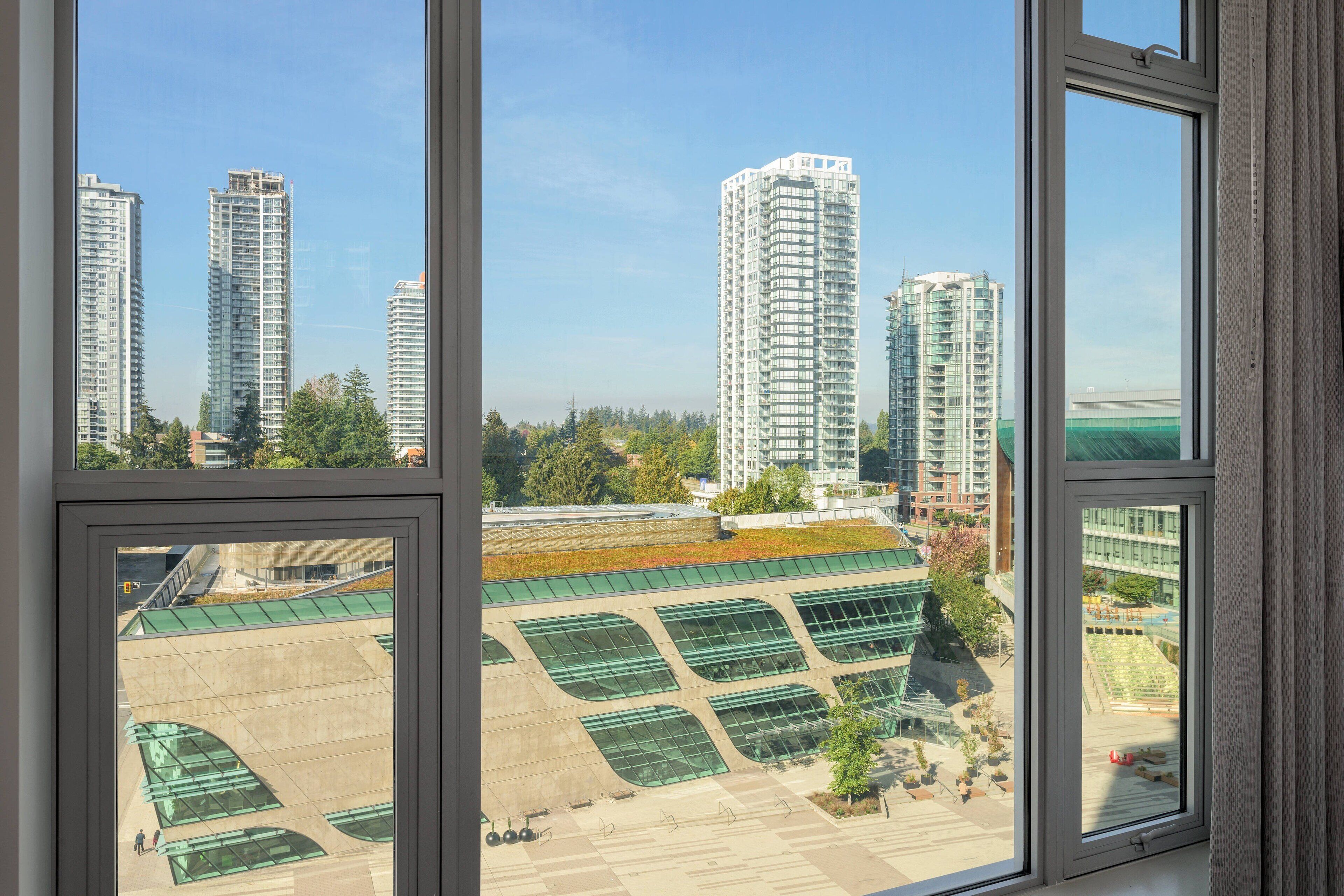 room, 1 king bed, non smoking | in-room safe, desk, laptop workspace, blackout curtains