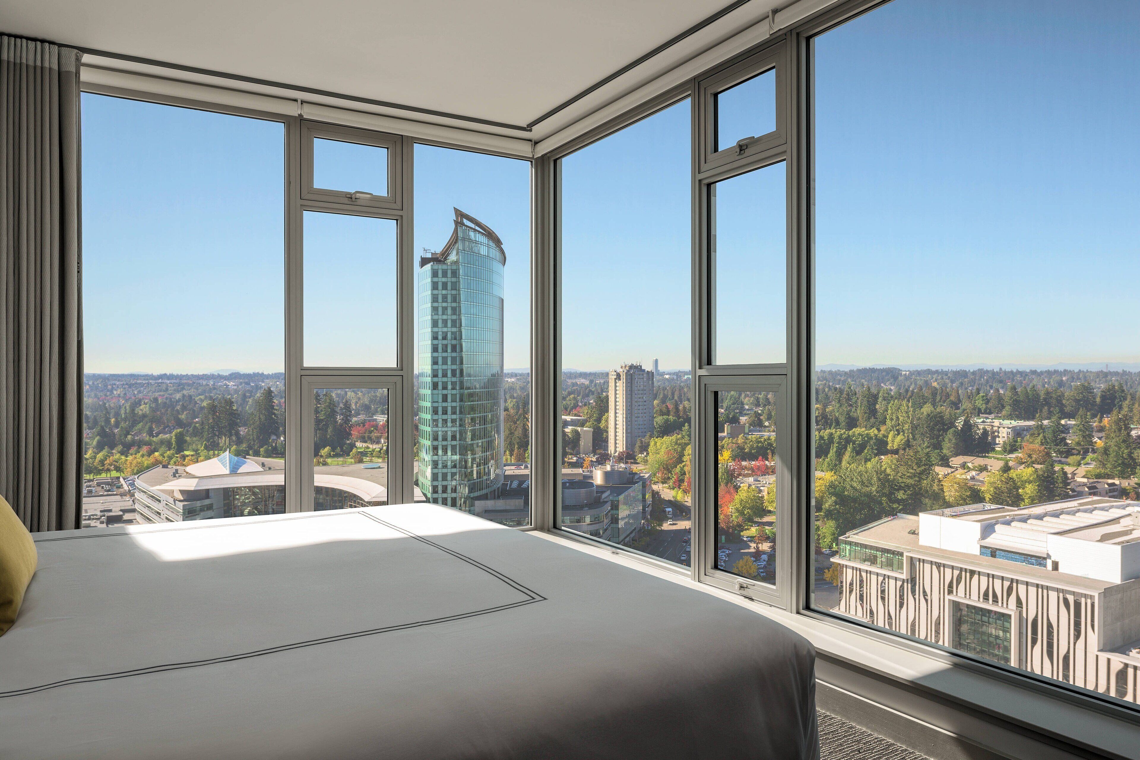 room, 1 king bed, non smoking, corner | in-room safe, desk, laptop workspace, blackout curtains