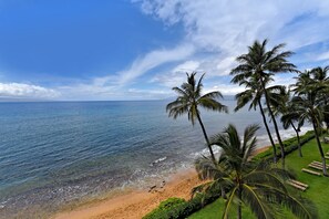 Beach - Mahana Resort #518 1 Bedroom Condo by RedAwning (Lahaina)