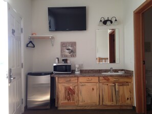 Bureau, Wi-Fi gratuit, draps fournis