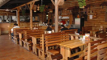 Breakfast, lunch and dinner served