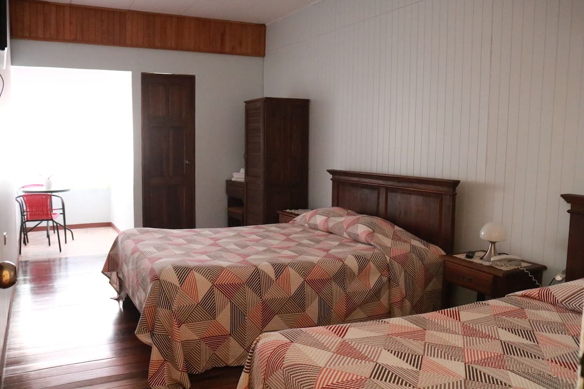In-room safe, desk, soundproofing, iron/ironing board