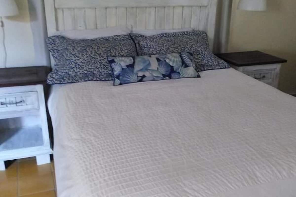 One Bedroom Apartment (Olas) | 1 chambre, coffre-fort, bureau, accès au Wi-Fi (inclus)