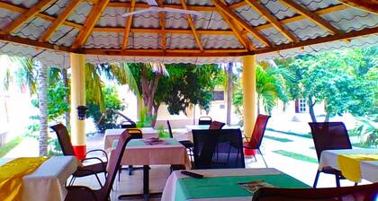 Universal Hotel Haiti