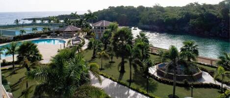 豪華公寓, 3 間臥室, 庭院, 花園景觀 | 客房景觀