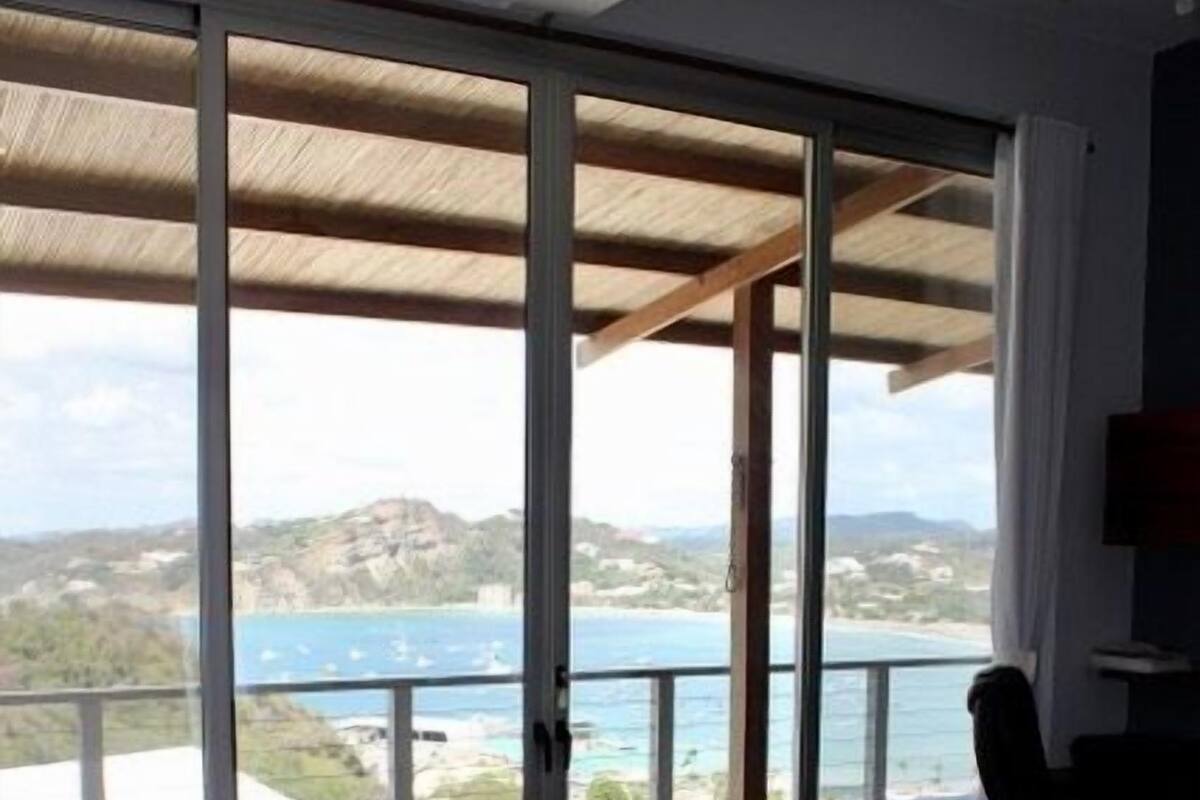 Deluxe Double Room, 1 Bedroom, Ocean View | Premium bedding, in-room safe, desk, free WiFi