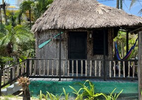 Cabana Chica #5 | Een strijkplank/strijkijzer, gratis wifi, individueel gemeubileerd