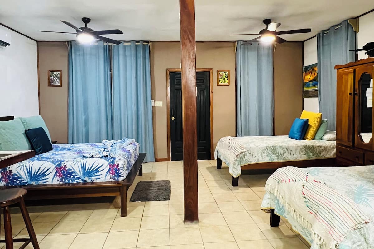 Cabana Grande #6 | Muebles diferentes, wifi gratis y ropa de cama