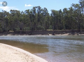 Point of interest - Gazebo Motor Inn (Strathmerton)