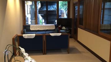 Sala de estar en el lobby