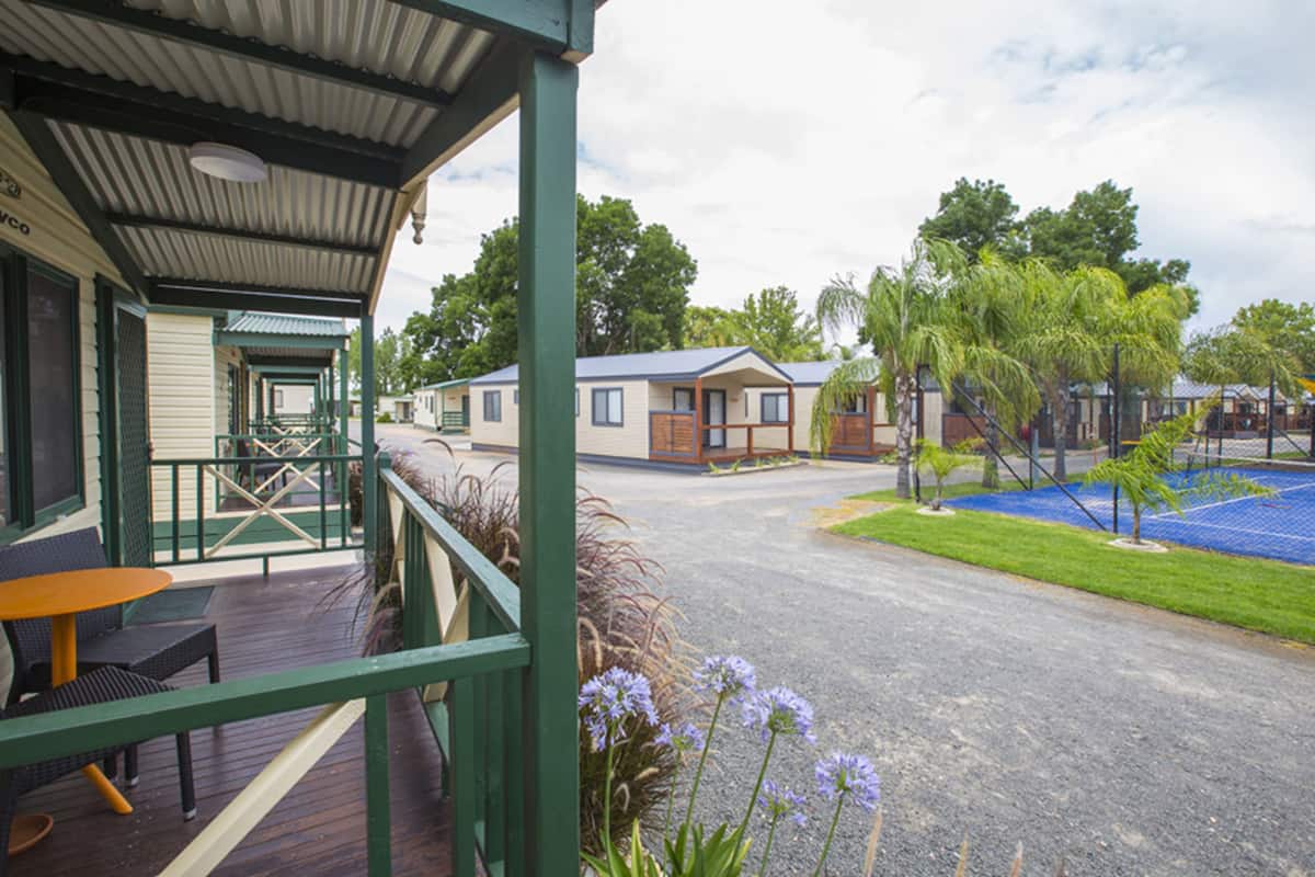 Executive Cabin | Individually decorated, individually furnished, soundproofing