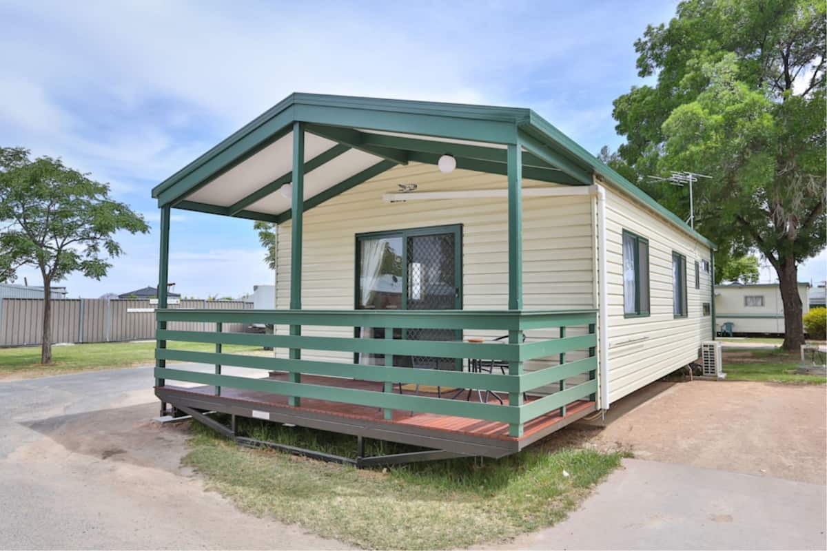 Superior Cabin, 3 Bedrooms | Individually decorated, individually furnished, soundproofing