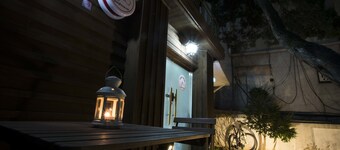 Jeong House