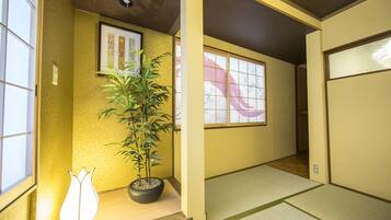 2 habitaciones, escritorio, cortinas blackout y wifi gratis