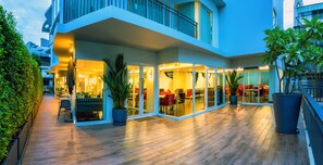 Exterior - Anajak Bangkok Hotel (Bangkok)