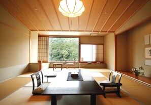 In-room safe, free WiFi, bed sheets - Kotohira Onsen Kotosankaku (Kotohira)