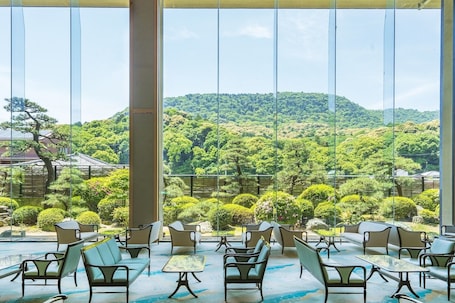 Jardín japonés. Kotohira Onsen Kotosankaku