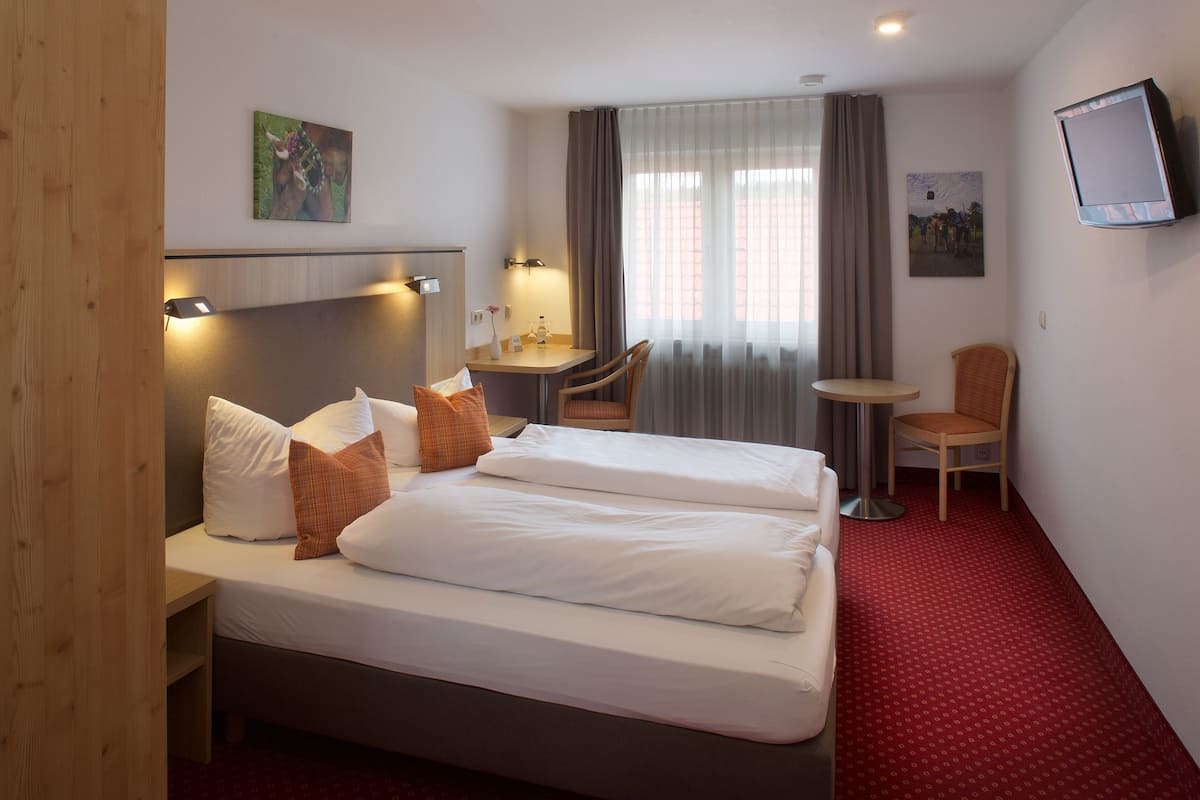 Standard Double Room | In-room safe, individually decorated, individually furnished, desk
