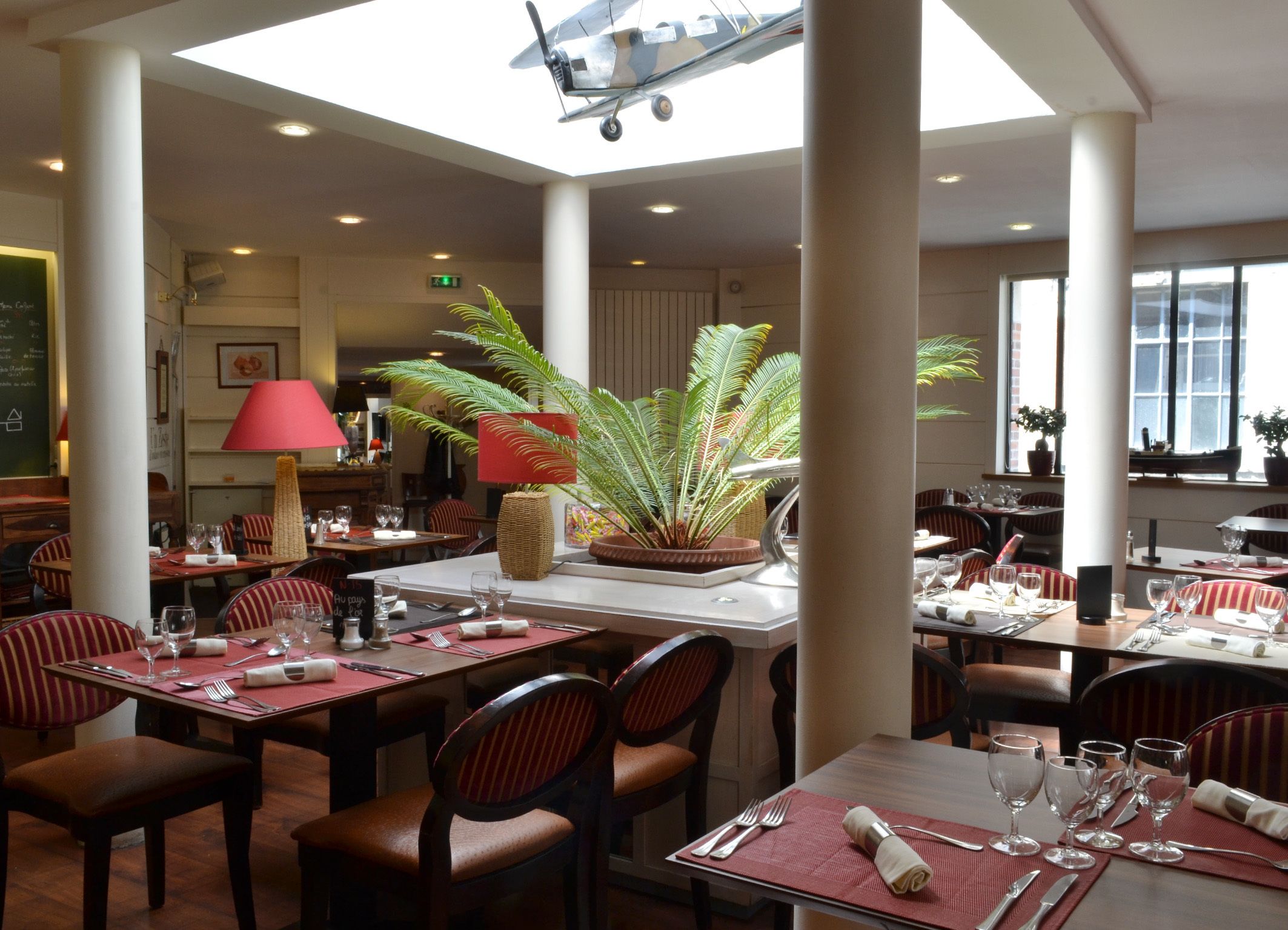 breakfast, lunch, dinner served; regional cuisine