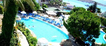 Royal Palm Beach Hotel