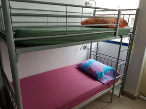 Free WiFi, bed sheets