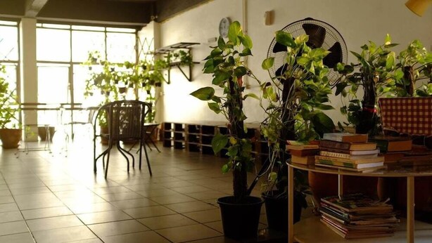 Dining - The Mixx Hostel (Bangkok)