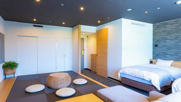 Premium Room, Non Smoking | In-room safe, free WiFi, bed sheets