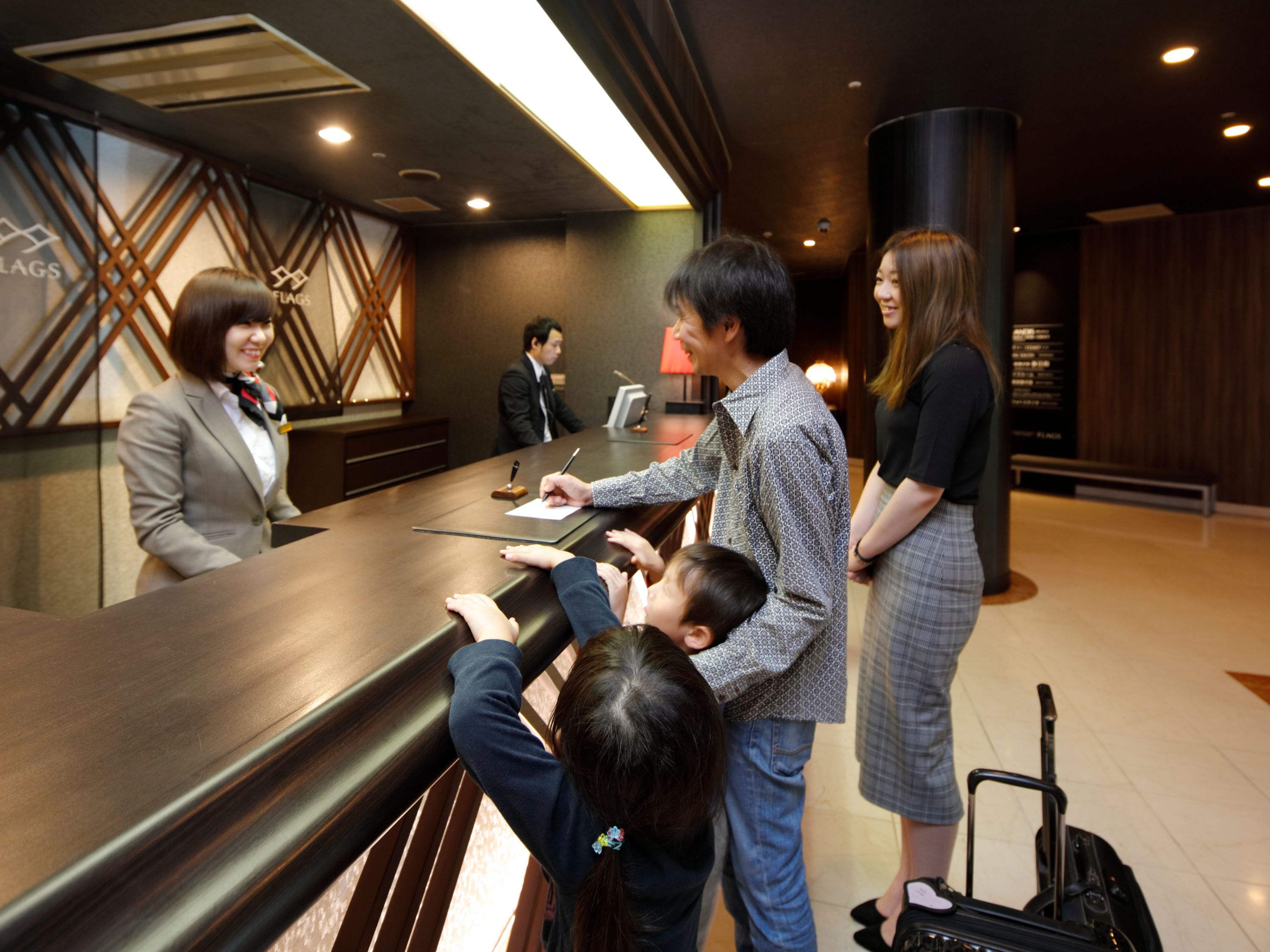 Quầy tiếp tân
