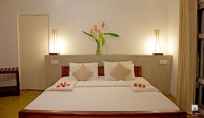 Standard Double or Twin Room, Mountain View | Minibar, in-room safe, individually furnished, desk