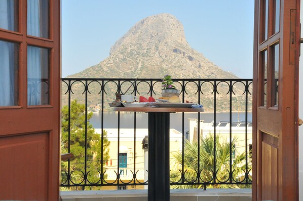 Beach/ocean view - Vouros Palace (Kalymnos)