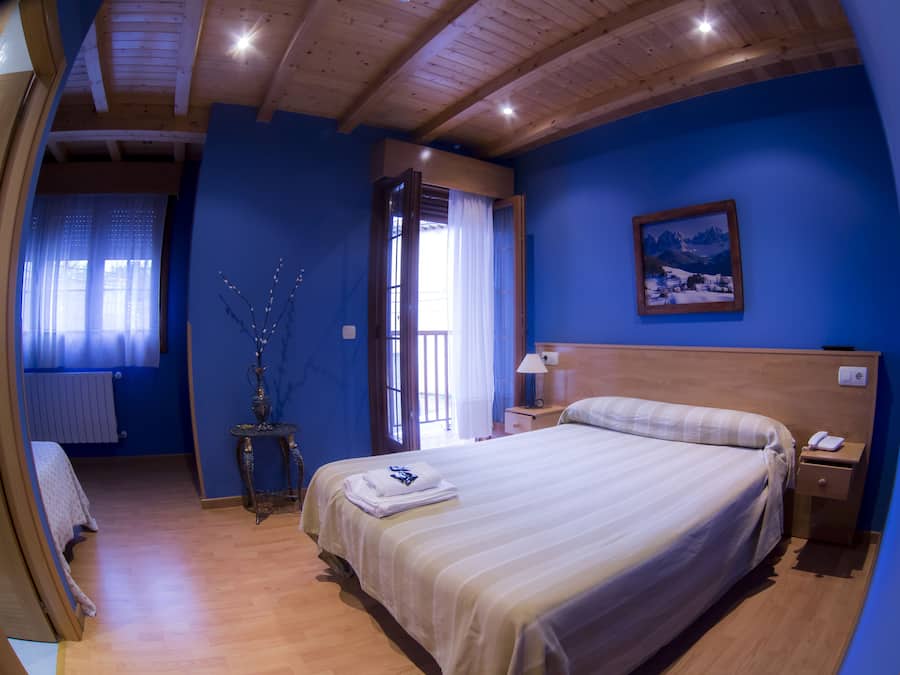 Double Room | Blackout drapes, free cribs/infant beds, free WiFi