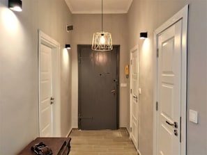 Interior entrance - Baratero Downtown Apartment (Sofia)
