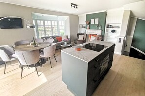 Ferienwohnung Merret-Lassen-Hof 3 | Eigene Küche | Wasserkocher