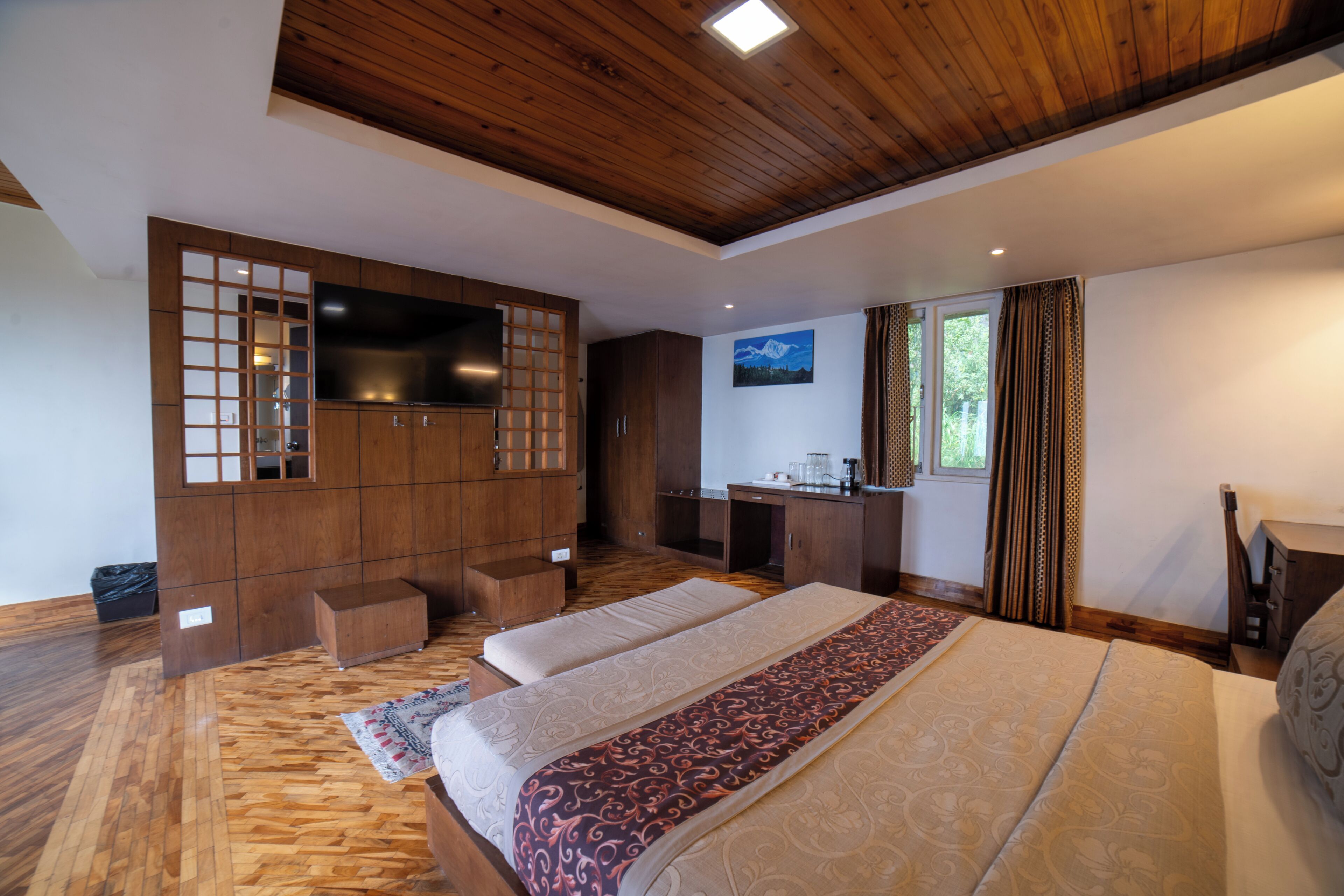 Suíte | Roupas de cama premium, cofres nos quartos, escrivaninha