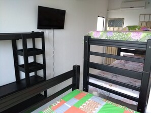 Family House, 3 Bedrooms, Kitchenette, Mountainside