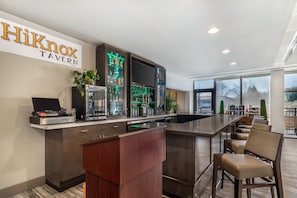 Bar (on property) - Holiday Inn Knoxville N - Merchant Drive by IHG (Knoxville)