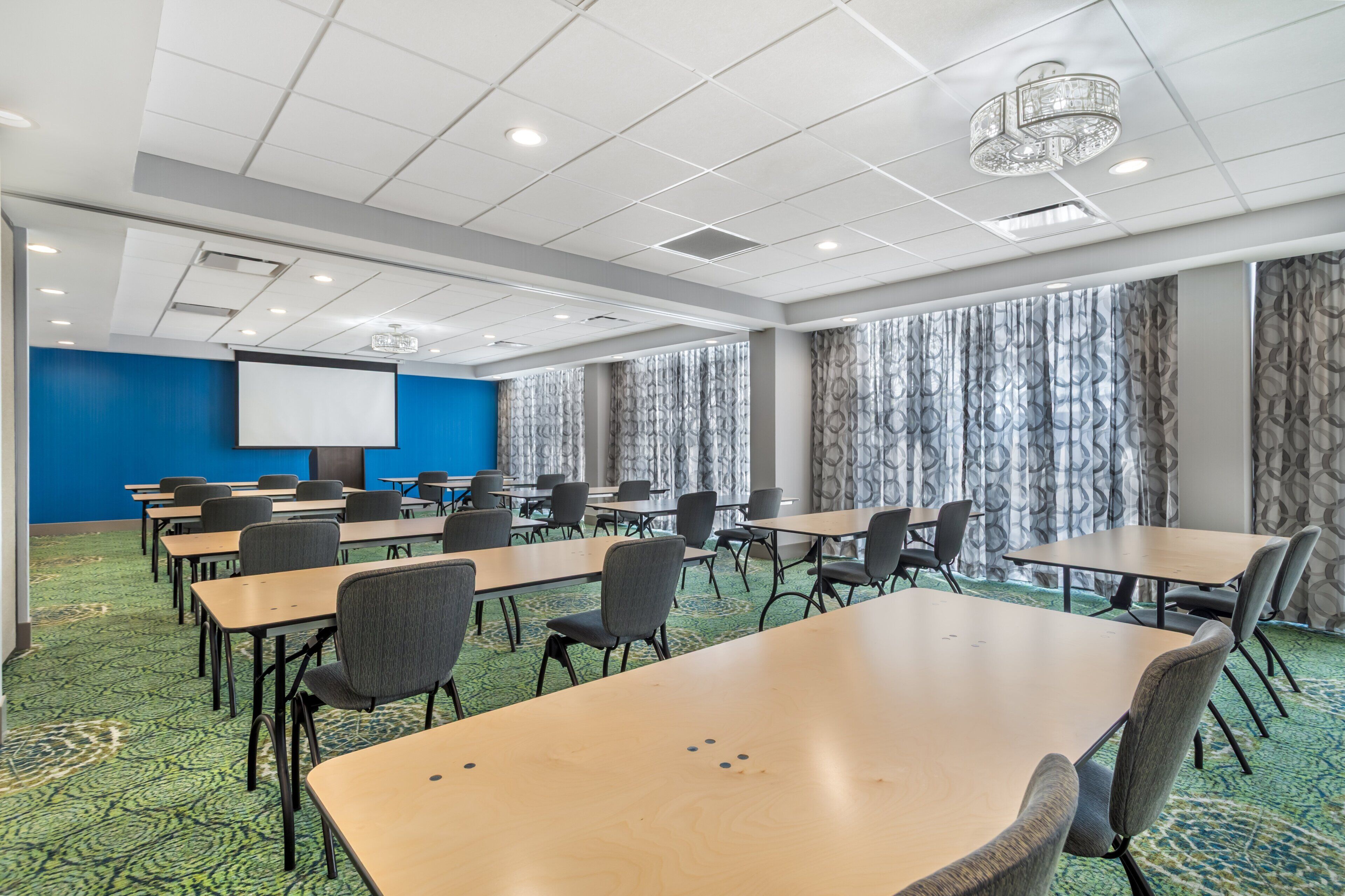 Foto - Holiday Inn Knoxville N - Merchant Drive by IHG