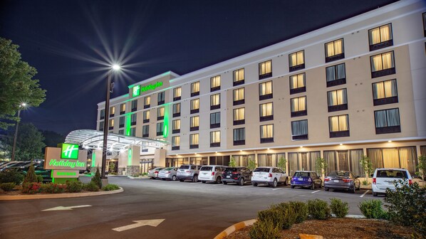 Exterior - Holiday Inn Knoxville N - Merchant Drive by IHG (Knoxville)
