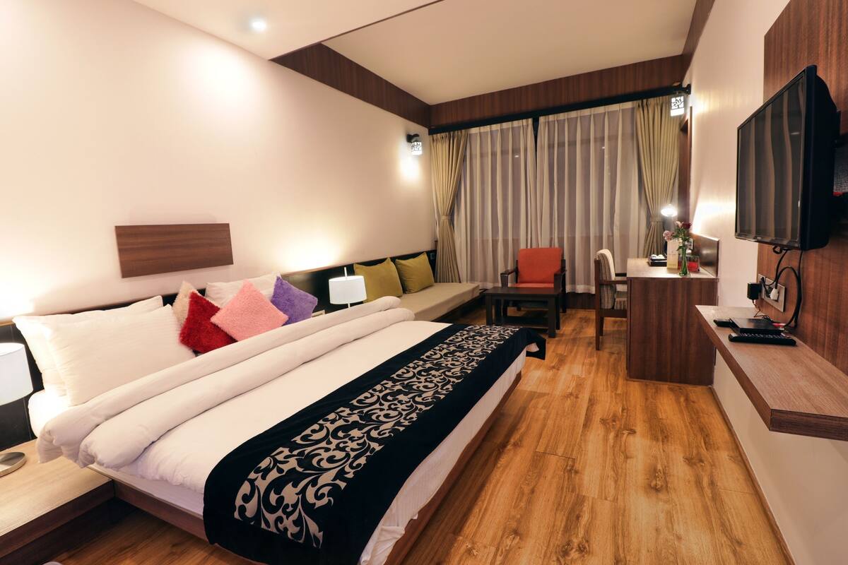 Executive Room