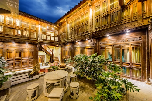 Lijiang Wengjia Dayuan