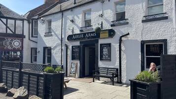 숙박 시설 정면