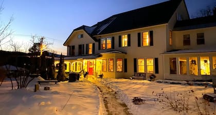 Golden Stage Inn B&B