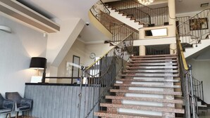 Ảnh chưa phân loại, 4 trong số 14 ảnh, nút