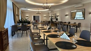 Ảnh chưa phân loại, 3 trong số 14 ảnh, nút
