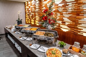 Restaurant - Jose Antonio Deluxe (Lima)