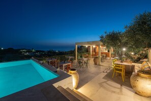 Restaurant - Ilyessa Cottages (Zakynthos)