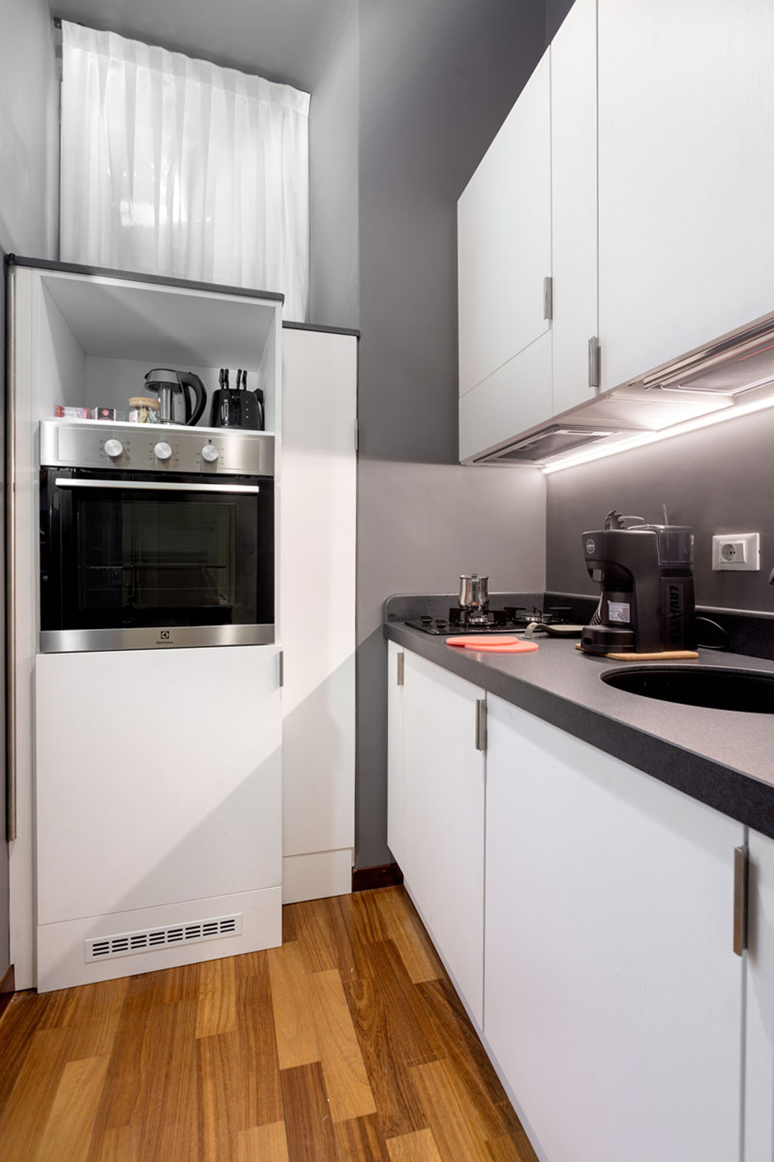 Photo - L'obelisque maison de luxe