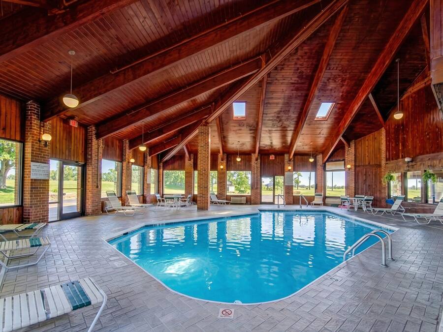 Una piscina techada
