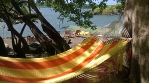 Private beach, sun loungers, fishing - Zopango Orchids Island (Granada)